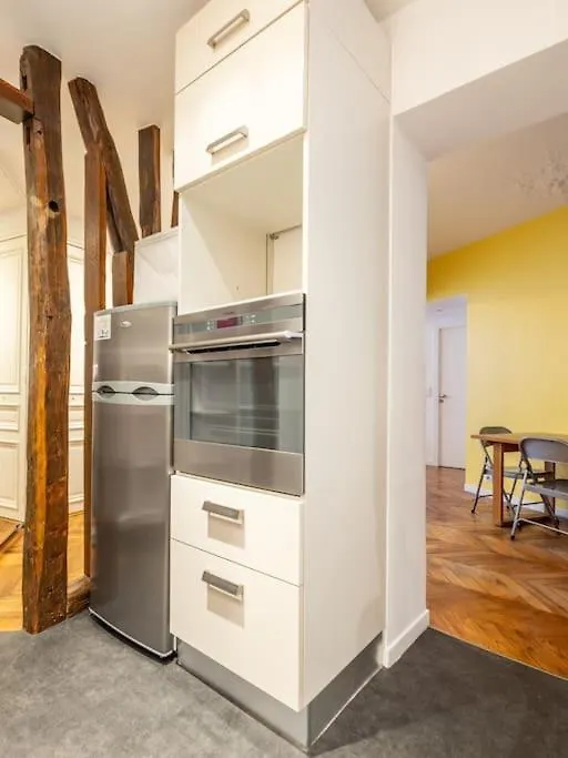 Parisian Apartment For 6 Pers Paris By Askmefrance