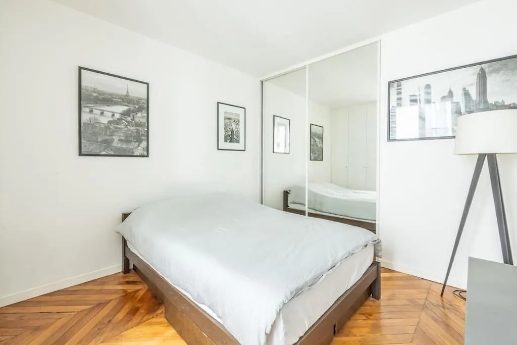 Parisian Apartment For 6 Pers Paris By Askmefrance Francia